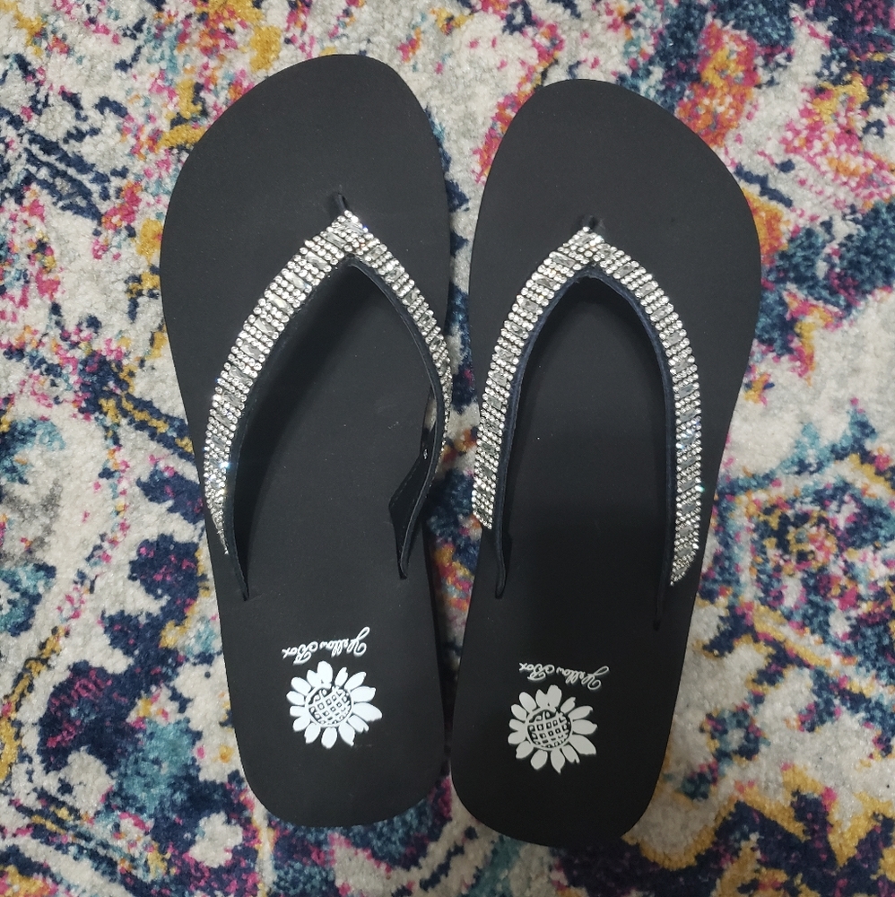 *BRAND NEW* Yellow Box Flip Flops